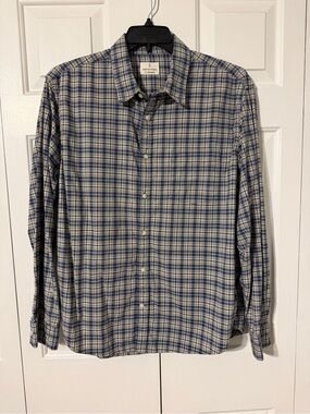 Men's Blue Plaid Long-Sleeve Button-Down Shirt